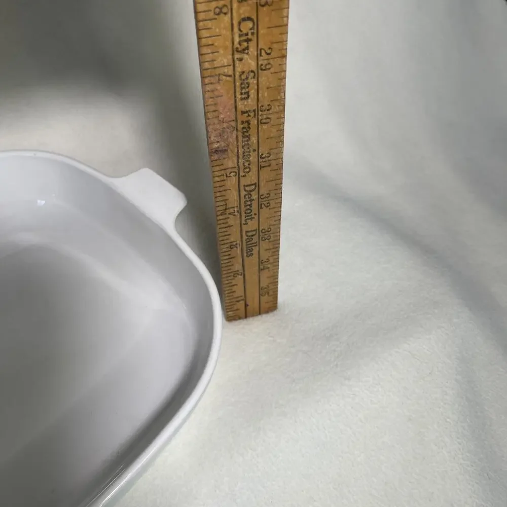 Vintage CORNINGWARE P-10-B Blue Cornflower 9.5” Casserole Dish- NO LID